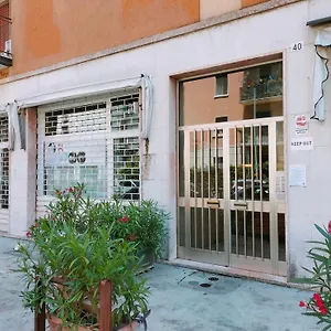 Civico40 Luminoso Con Balconi E Garage Privato Apartment Verona